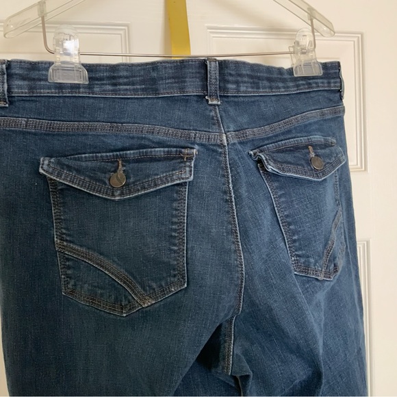 LEE, SINFULLY SOFT LO- RISE JEANS. - Picture 8 of 11